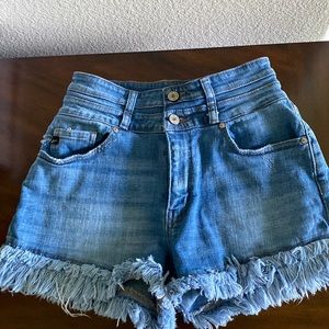 Kancan frayed jean shorts